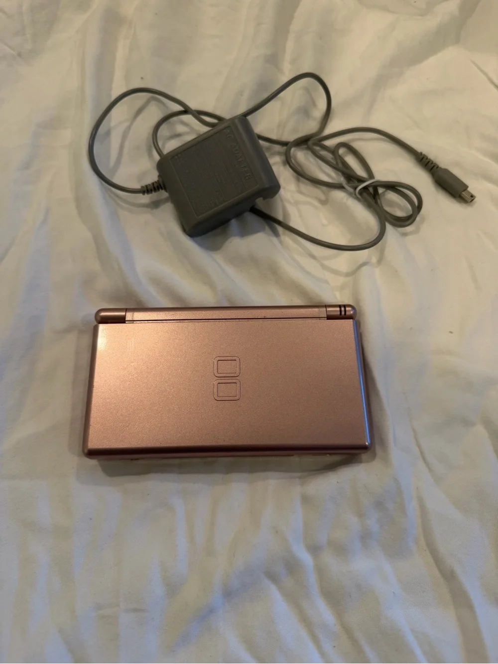 Nintendo DS Lite Metallic Pink Handheld Console